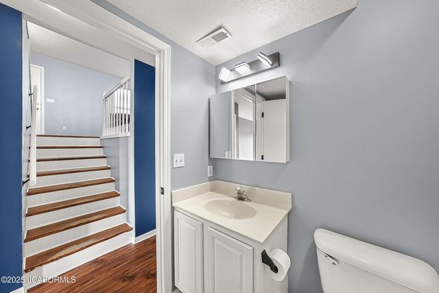 9424 ERIKA LANE, New Bloomfield, MO 65063