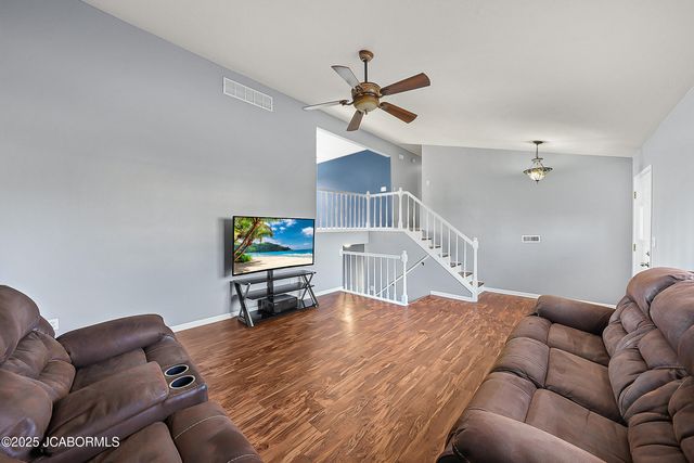 9424 ERIKA LANE, New Bloomfield, MO 65063