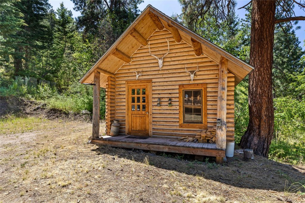 1305 Skalkaho Hwy, Hamilton, MT 59840 photo 88