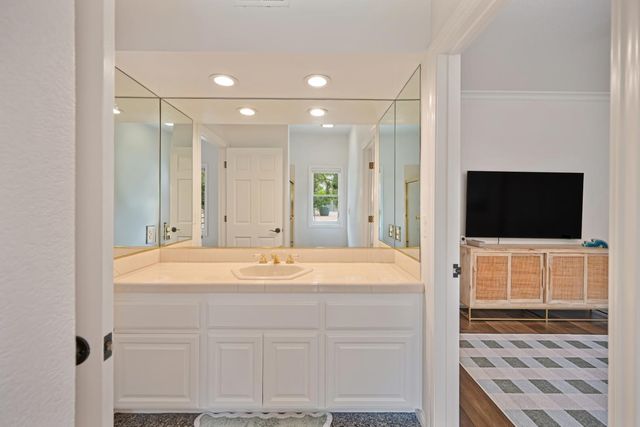 4931 Lexington Cir, Loomis, CA 95650