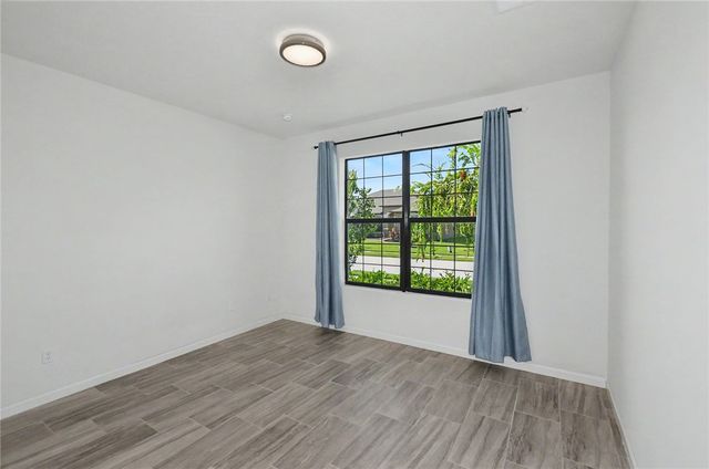 5741 1st Lane, Vero Beach, FL 32968