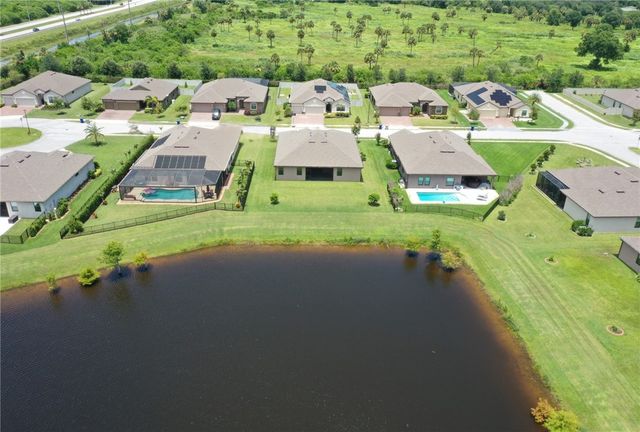 5741 1st Lane, Vero Beach, FL 32968