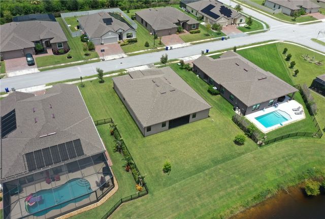 5741 1st Lane, Vero Beach, FL 32968