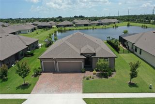 5741 1st Lane, Vero Beach, FL 32968