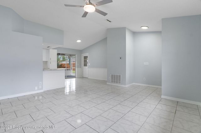 1244 Persian Avenue, Spring Hill, FL 34608
