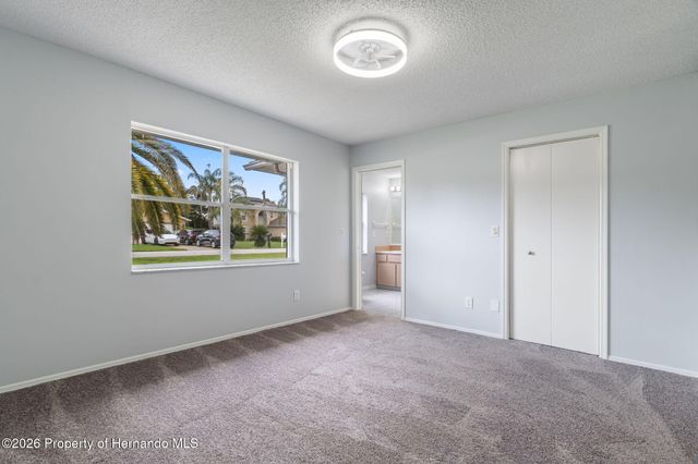 1244 Persian Avenue, Spring Hill, FL 34608