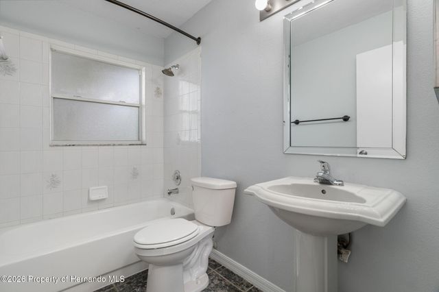 1244 Persian Avenue, Spring Hill, FL 34608