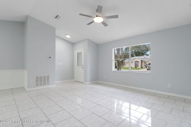 1244 Persian Avenue, Spring Hill, FL 34608