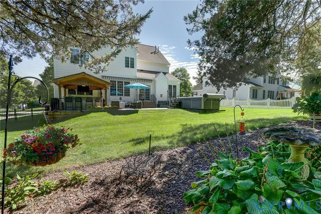 11028 Slenderleaf Dr, Glen Allen, VA 23060
