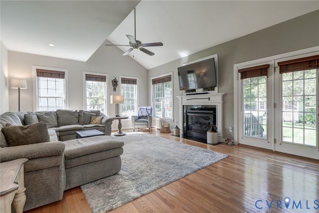 11028 Slenderleaf Dr, Glen Allen, VA 23060