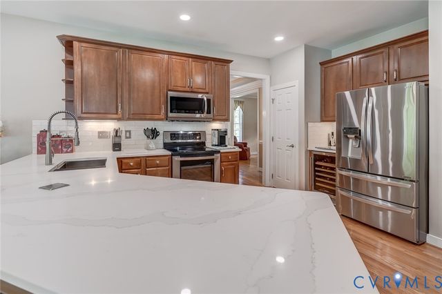 11028 Slenderleaf Dr, Glen Allen, VA 23060