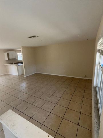 30 SAPPHIRE WAY, Ocala, FL 34472