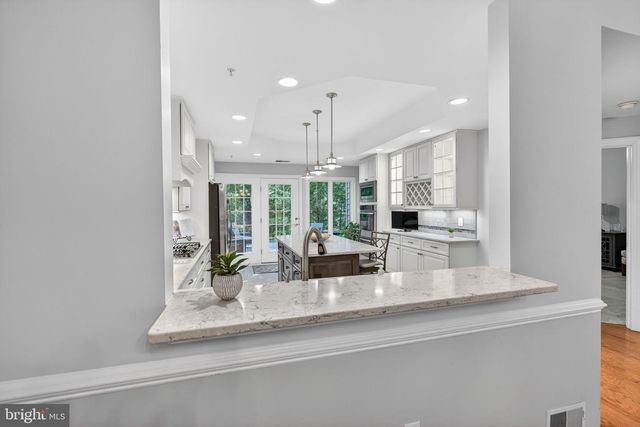 336 COLONY POINT PL, Edgewater, MD 21037