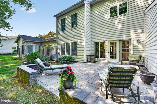 336 COLONY POINT PL, Edgewater, MD 21037