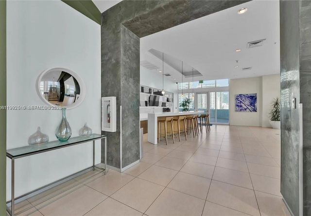 1900 N Bayshore Dr 3507, Miami, FL 33132