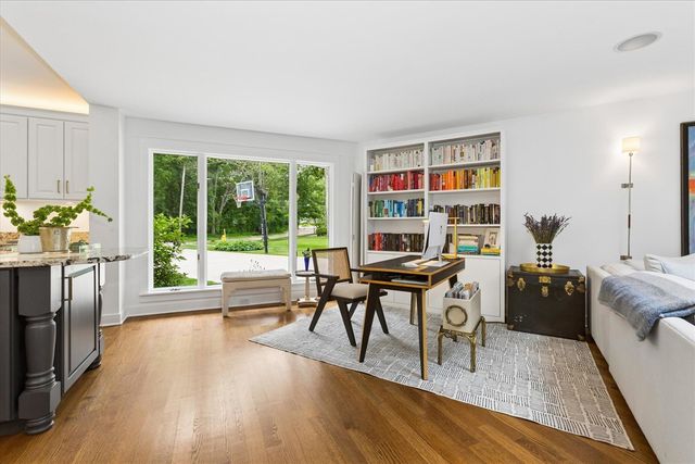 1912 Sunset Court, Saint Joseph, MI 49085