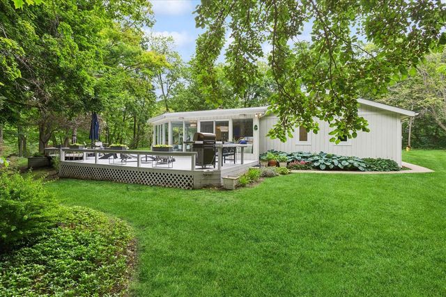 1912 Sunset Court, Saint Joseph, MI 49085