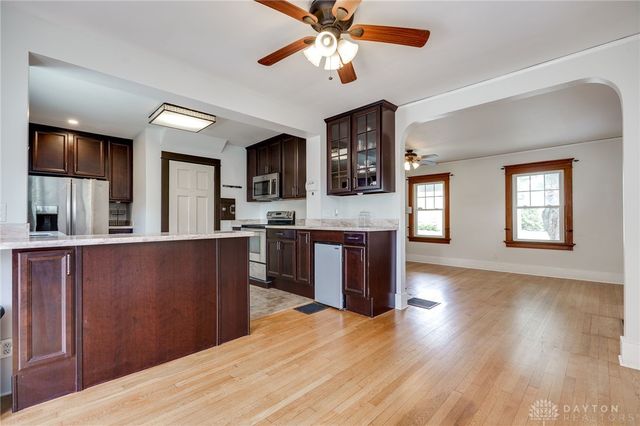 1809 Shroyer Road, Oakwood, OH 45419