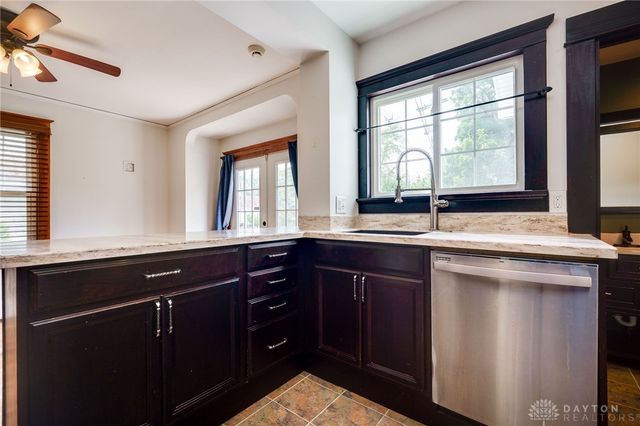 1809 Shroyer Road, Oakwood, OH 45419