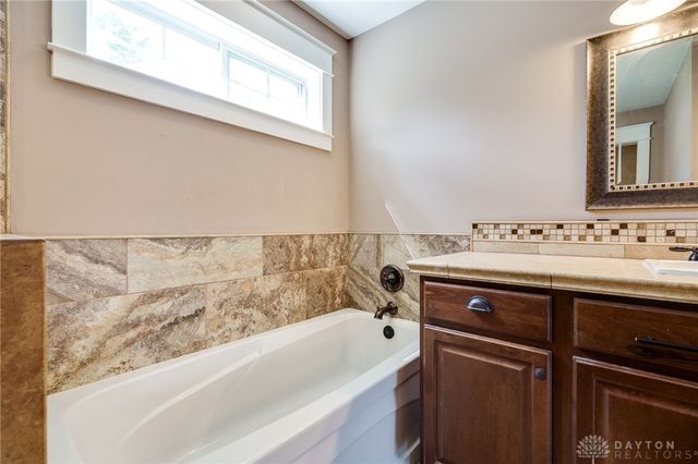 1809 Shroyer Road, Oakwood, OH 45419