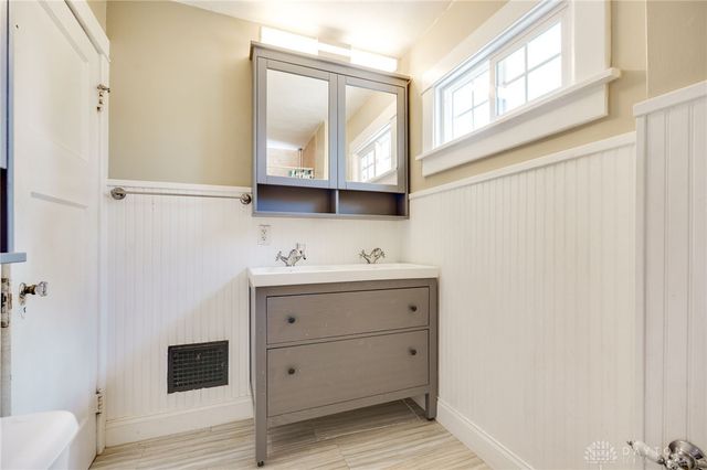 1809 Shroyer Road, Oakwood, OH 45419