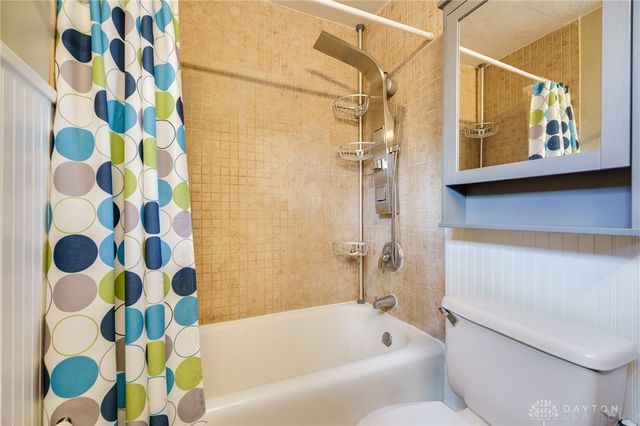 1809 Shroyer Road, Oakwood, OH 45419