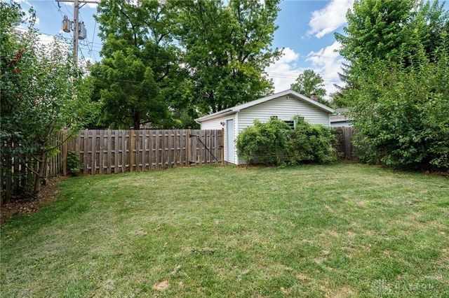 1809 Shroyer Road, Oakwood, OH 45419