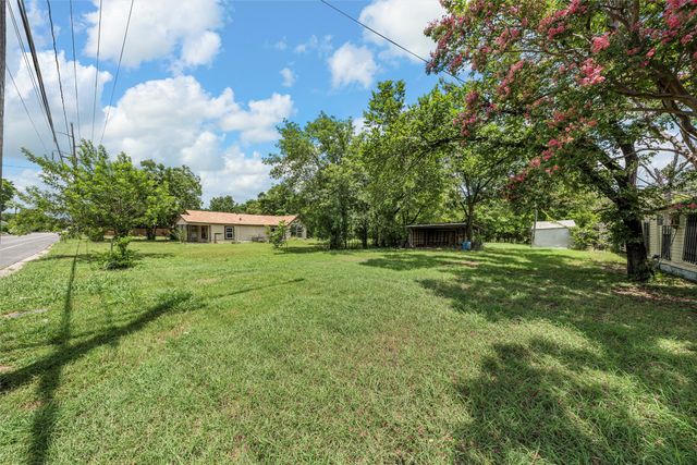 1320 S 26th Street, Waco, TX 76706