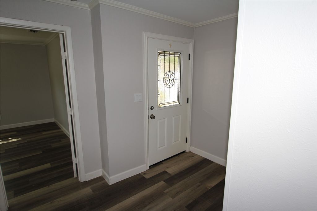 1103 Bryant Street, Benbrook, TX 76126 — photo 2