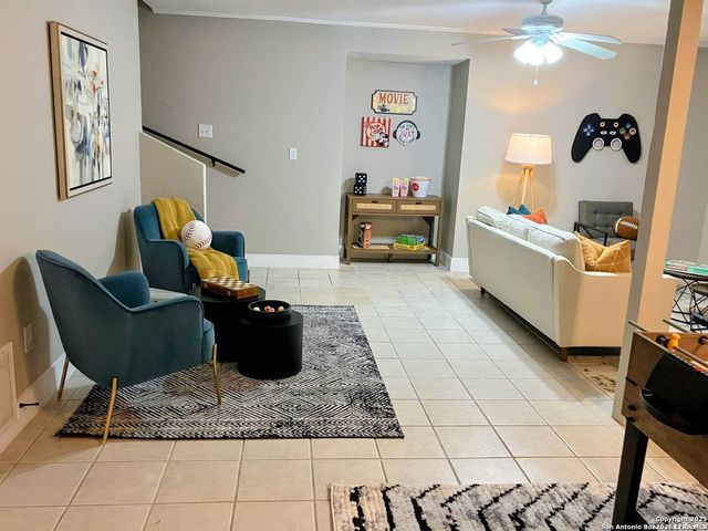 178 MARY ANN DR, Canyon Lake, TX 78133