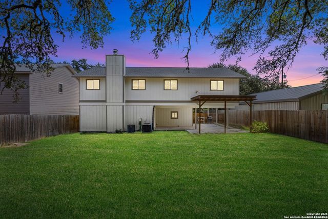 178 MARY ANN DR, Canyon Lake, TX 78133