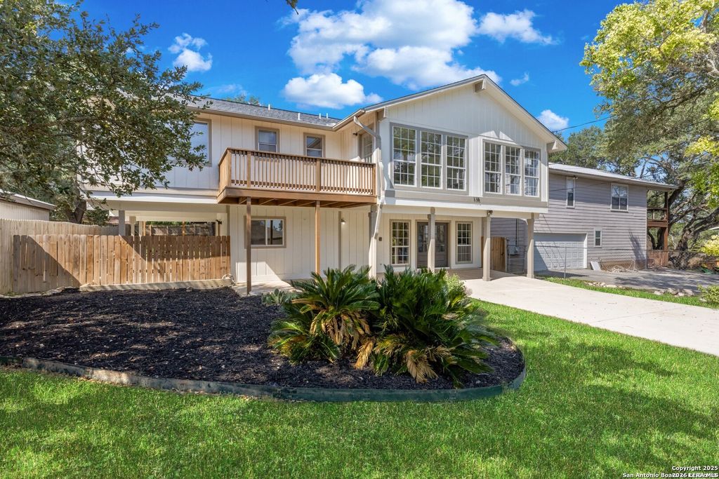 178 MARY ANN DR, Canyon Lake, TX 78133