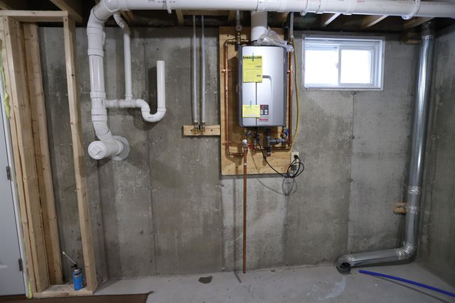 576 Darling Hill Road, Derby, VT 05829