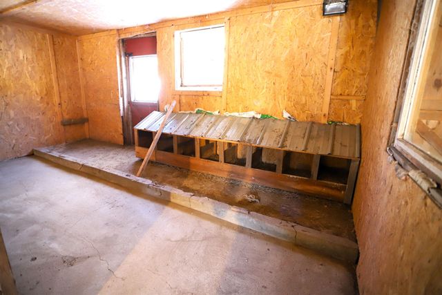 576 Darling Hill Road, Derby, VT 05829