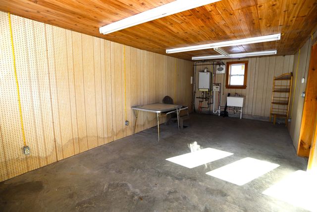 576 Darling Hill Road, Derby, VT 05829