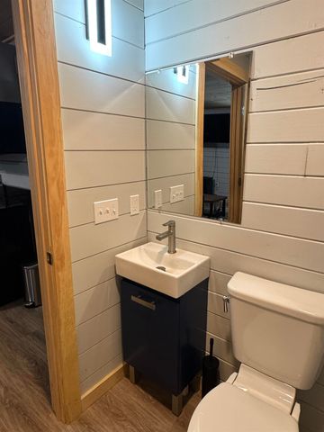 576 Darling Hill Road, Derby, VT 05829