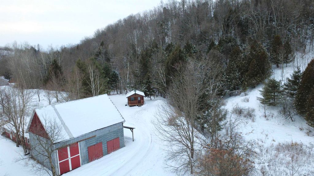 576 Darling Hill Road, Derby, VT 05829