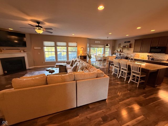 299 Entrance Hall View, Greenwood, IN 46142