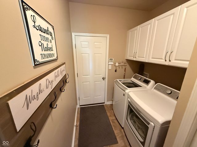 299 Entrance Hall View, Greenwood, IN 46142