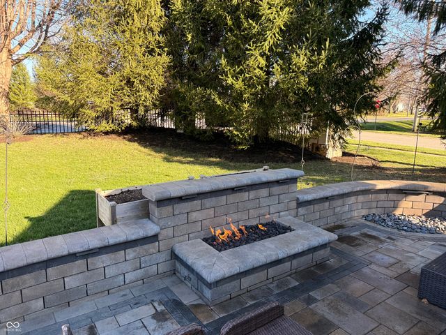 299 Entrance Hall View, Greenwood, IN 46142