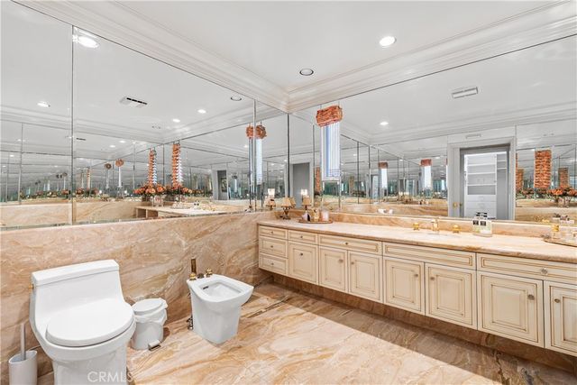 1126 2nd, Hermosa Beach, CA 90254
