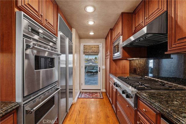 1126 2nd, Hermosa Beach, CA 90254