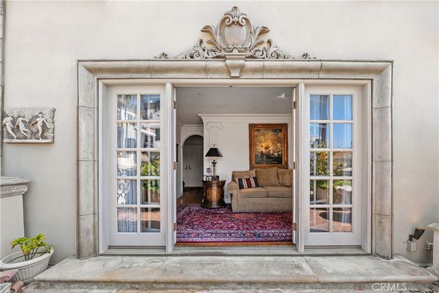 1126 2nd, Hermosa Beach, CA 90254