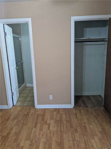 112 Rice Dr, Portland, TX 78374