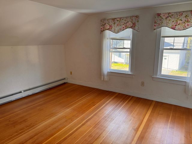 120 Otrobando Avenue, Norwich, CT 06360