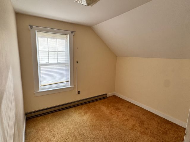 120 Otrobando Avenue, Norwich, CT 06360