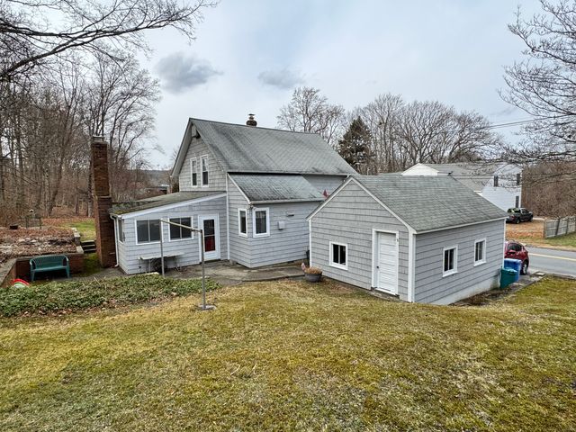 120 Otrobando Avenue, Norwich, CT 06360