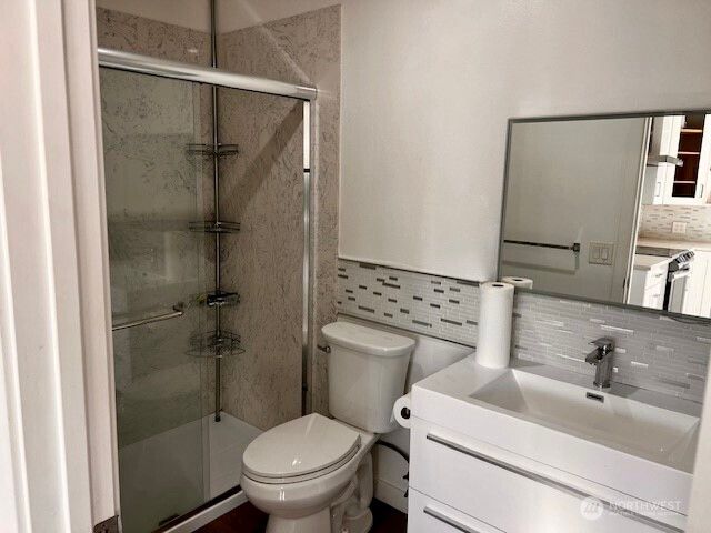 214 S 126th Street, Seattle, WA 98168