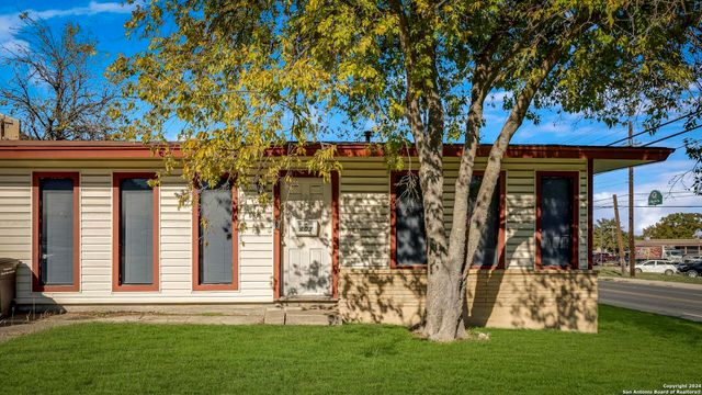 103 RENNER DR, San Antonio, TX 78201