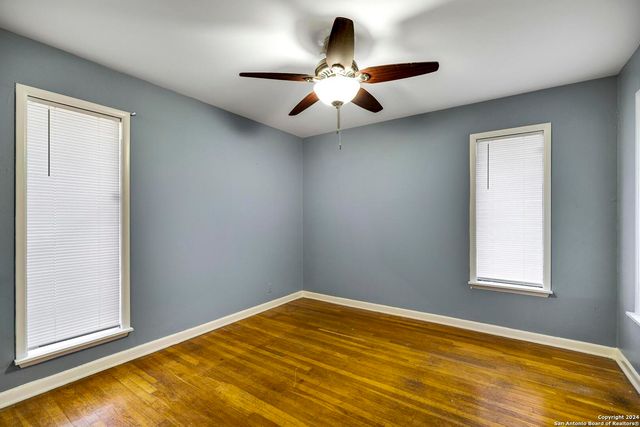 103 RENNER DR, San Antonio, TX 78201